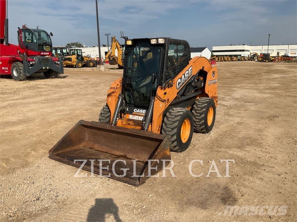New Holland SV250 Minicargadoras