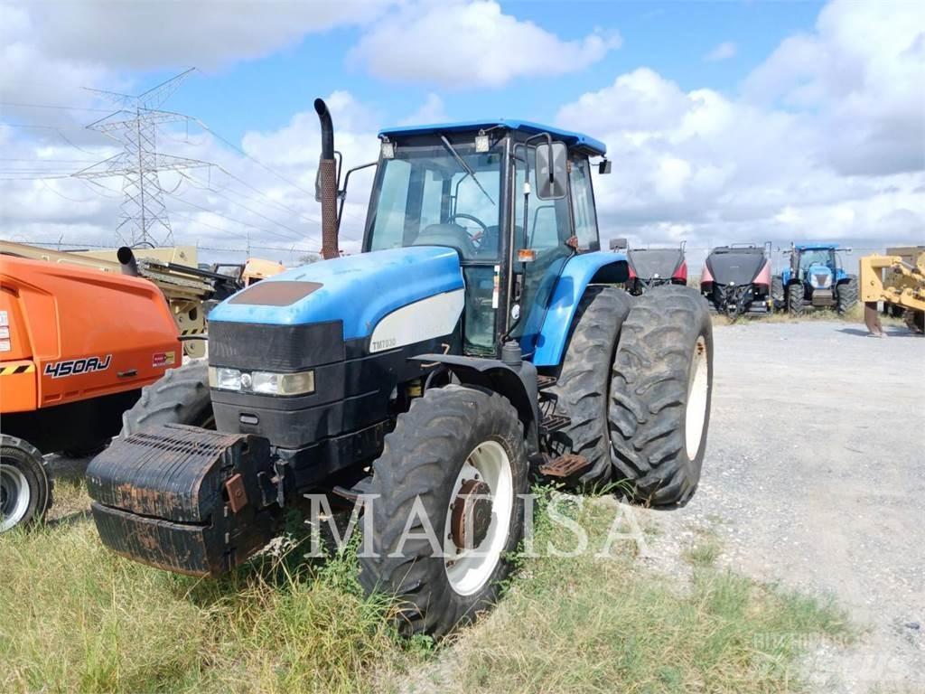 New Holland T7030 Tractores
