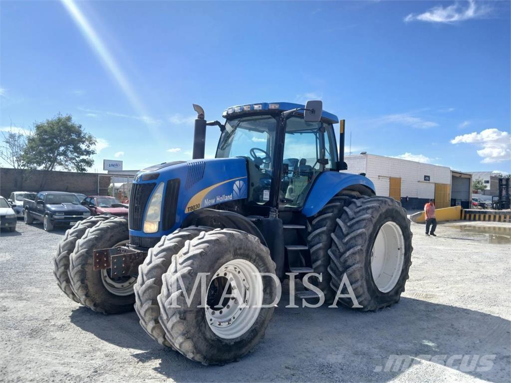New Holland T8030 Tractores