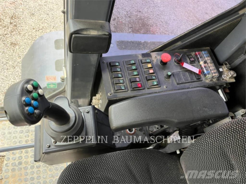 Nobas GMBH BG190T/TA- Motoniveladoras