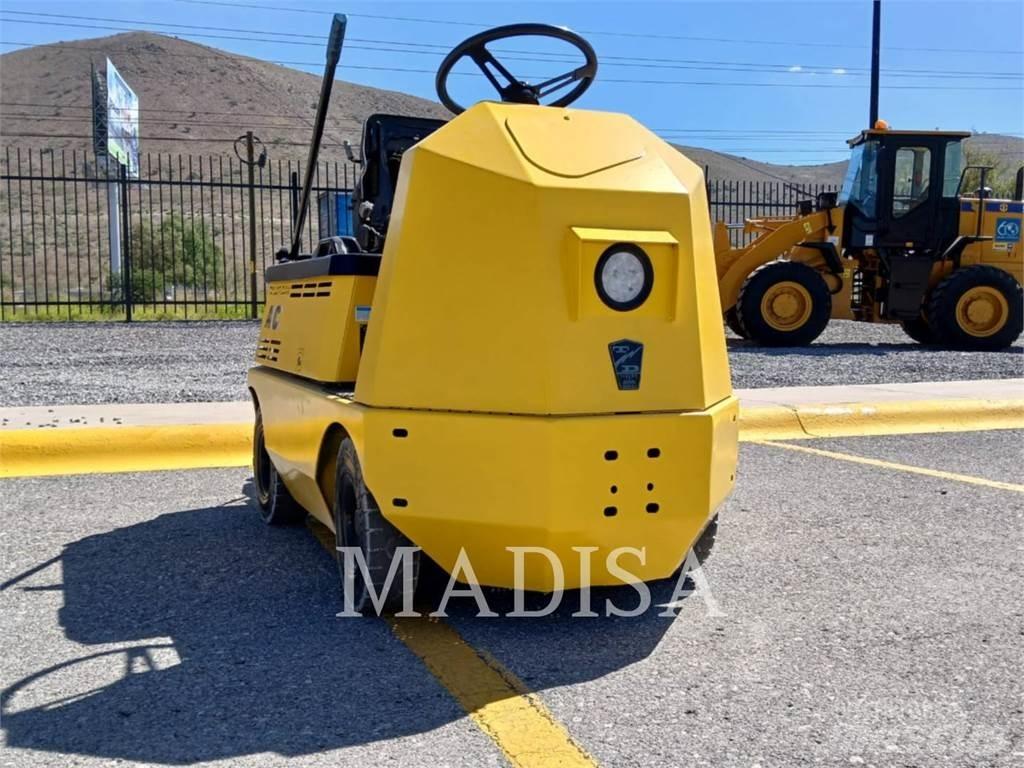 Polaris C-425 Autocargadoras