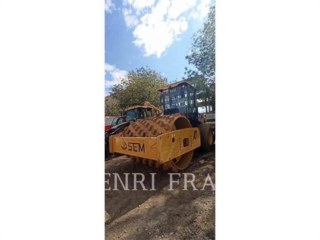 SEM MACHINERY 510 Compactadores de suelo