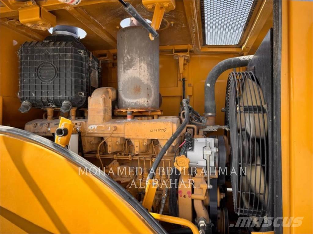 SEM MACHINERY SEM660D Cargadoras sobre ruedas
