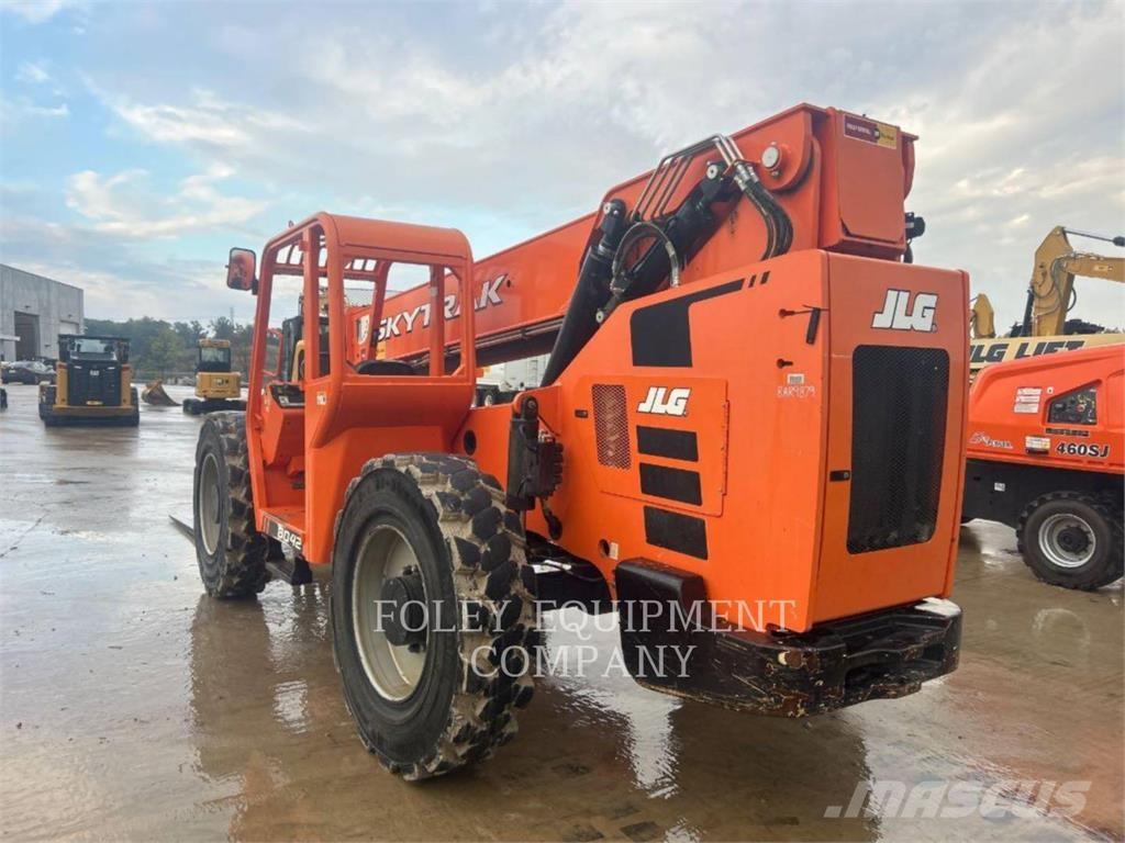 SkyTrak 8042O Carretillas telescópicas