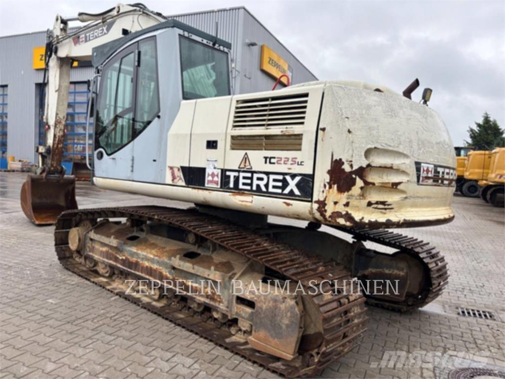 Terex TC225LC Excavadoras de cadenas