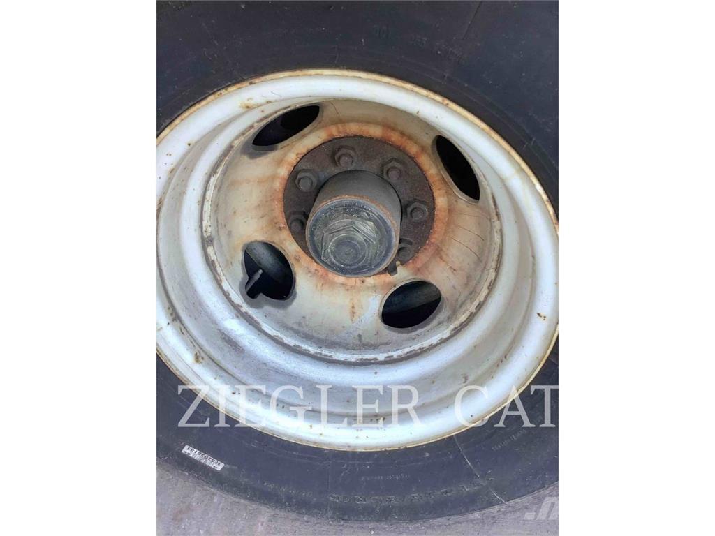 TOWMASTER T24 Otros remolques