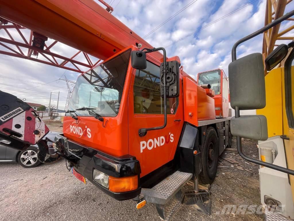 Liebherr LTM 1030-2 Grúas todo terreno