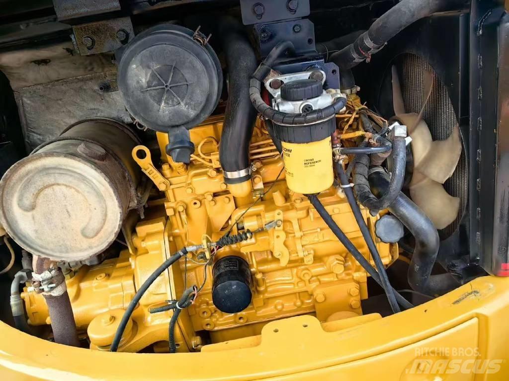 CAT 304 Mini excavadoras < 7t