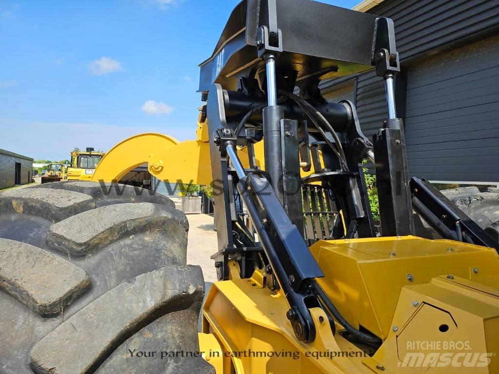CAT 545 C Arrastrador de troncos