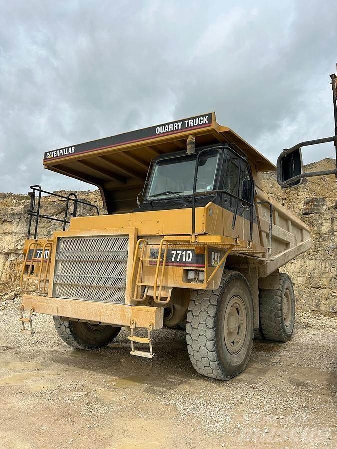 CAT 771D Dúmpers de obra