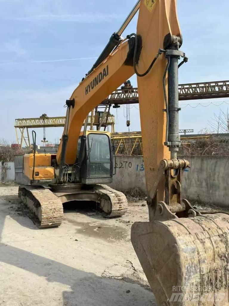 Hyundai 215VS Excavadoras de cadenas