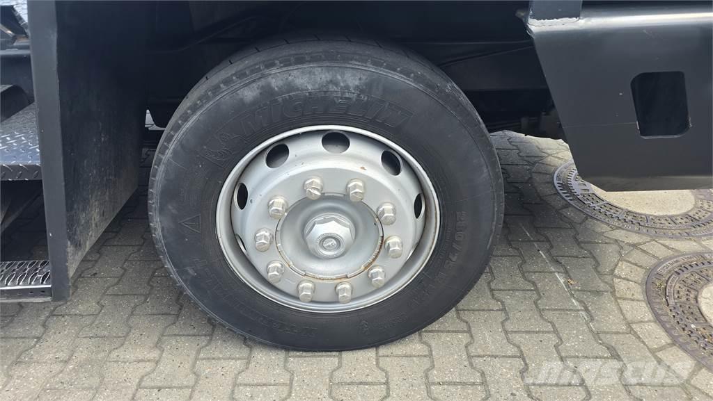 Terberg YT220 Cabezas tractoras para terminales
