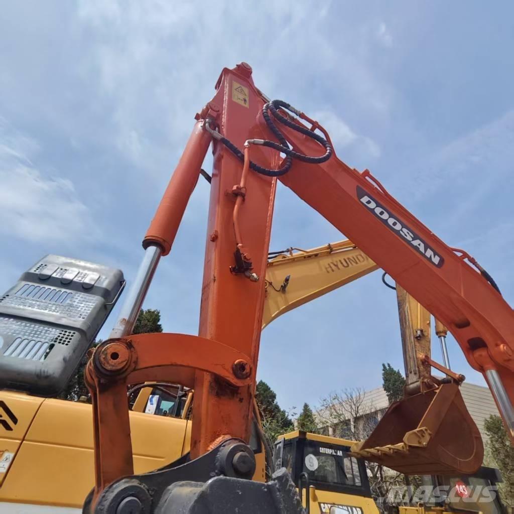 Doosan DH 60-7 Mini excavadoras < 7t