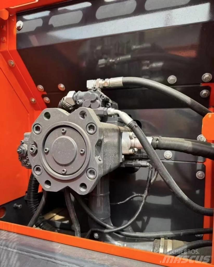 Doosan DX 225 Excavadoras de cadenas