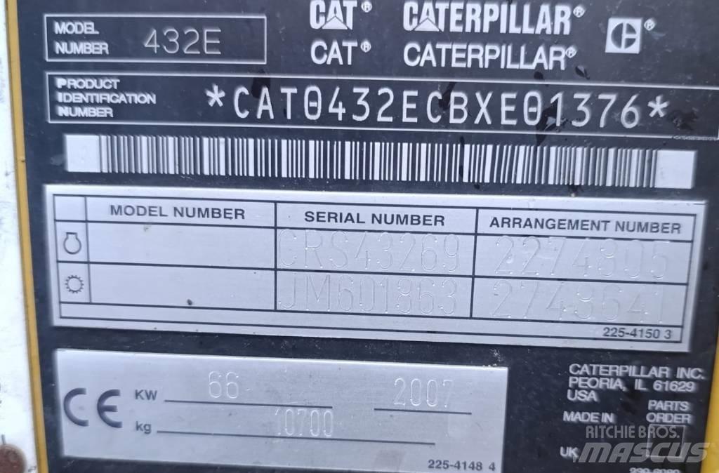 CAT 432 E 4x4 Retrocargadoras