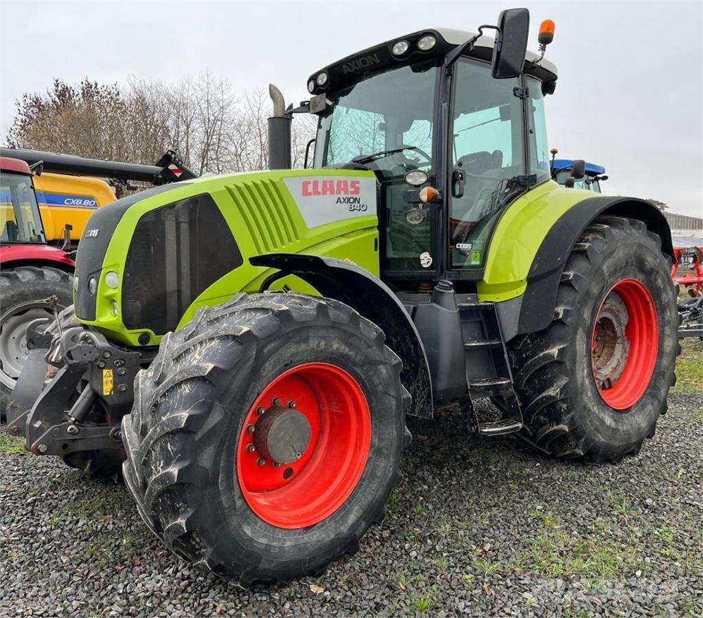 CLAAS Axion 840 Tractores