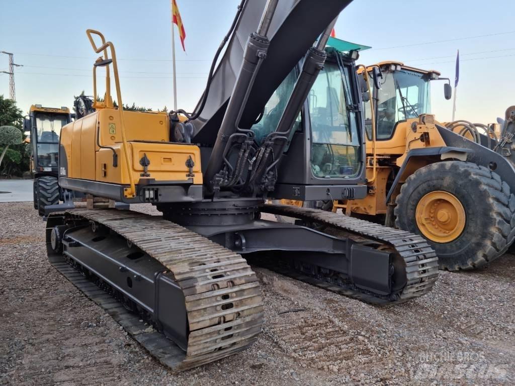 Volvo EC 240 C Excavadoras de cadenas