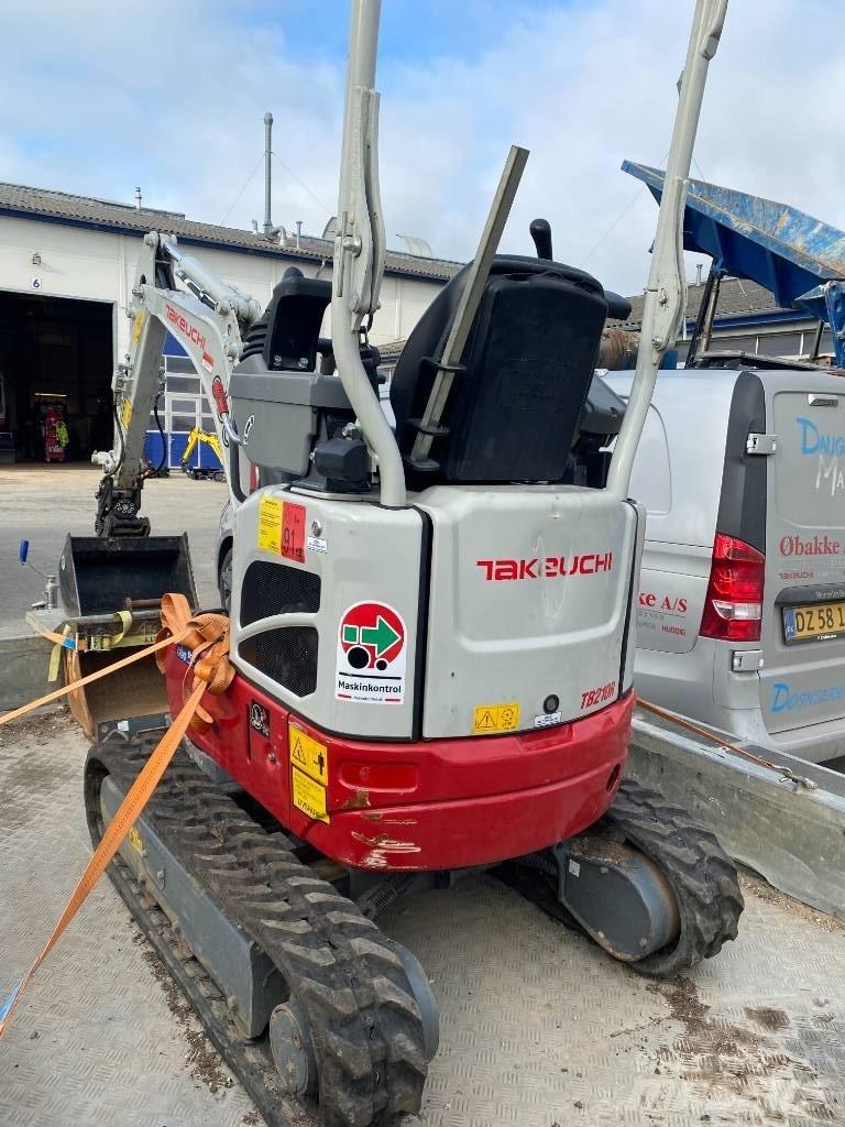 Takeuchi TB 210 Mini excavadoras < 7t