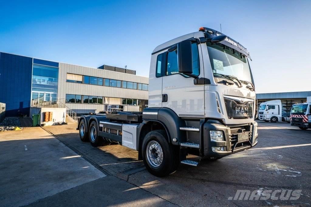 MAN TGS 33.430 BL Camiones polibrazo
