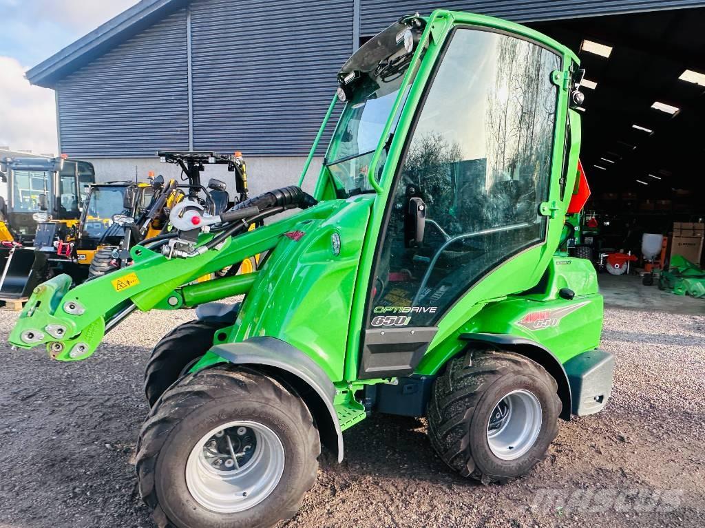 Avant 650 i Cargadoras multifunción