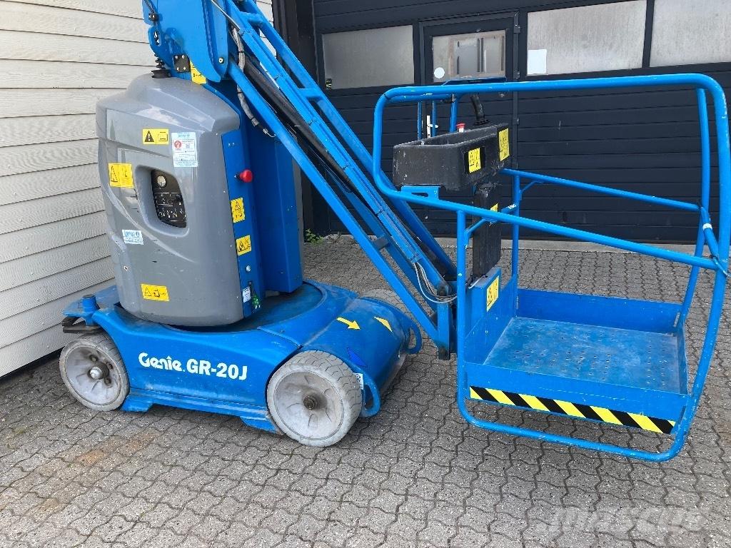 Genie GR 20 J Ascensores de personal y montacargas de acceso