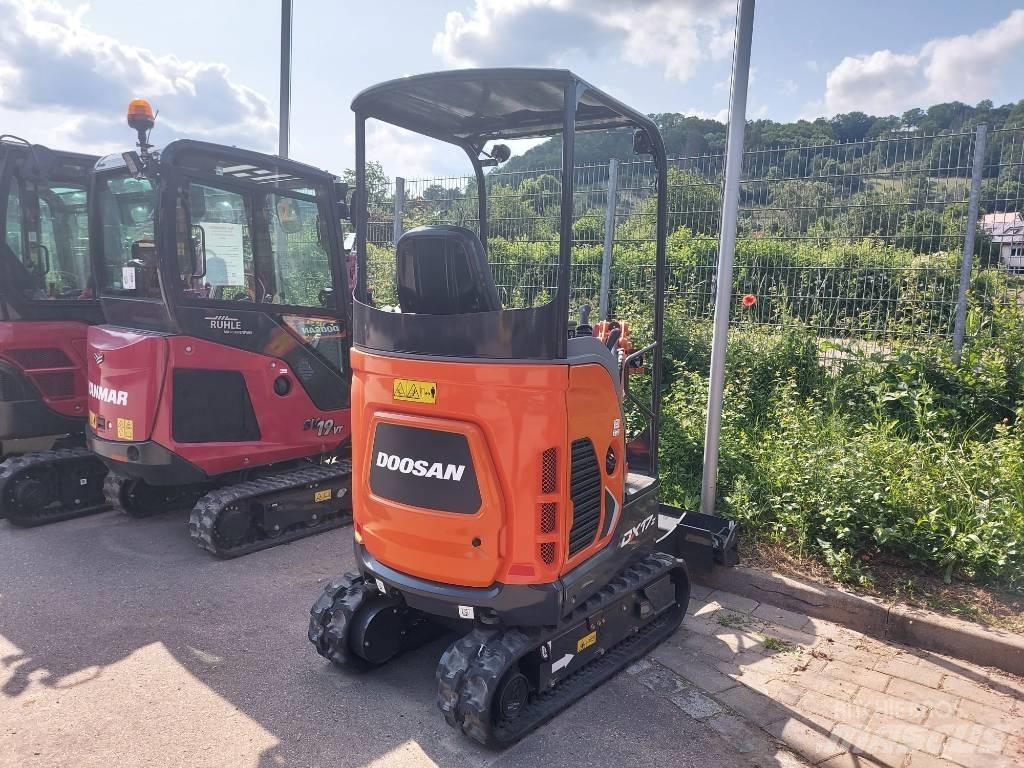 Develon DX 17 Z Mini excavadoras < 7t