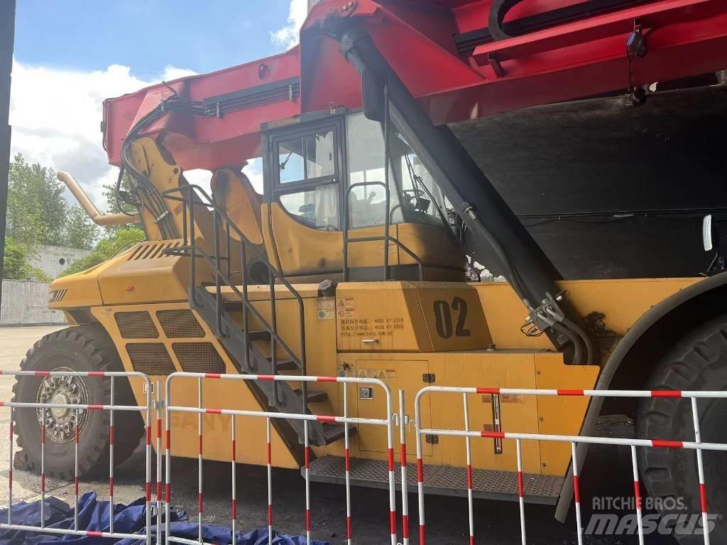 Sany SRSC 45V Manipulador de contenedores