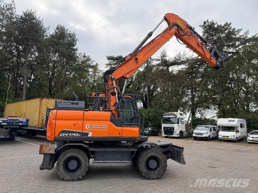Doosan DX170W-5 Excavadoras de ruedas