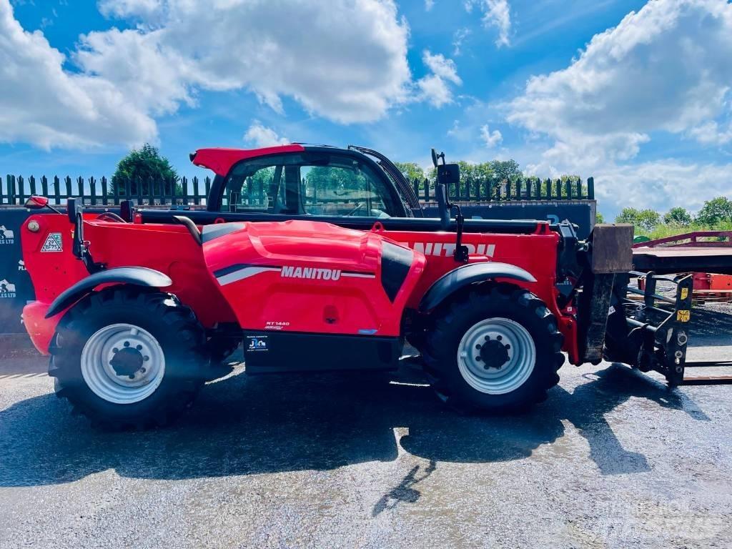 Manitou MT 1440 Easy Carretillas telescópicas