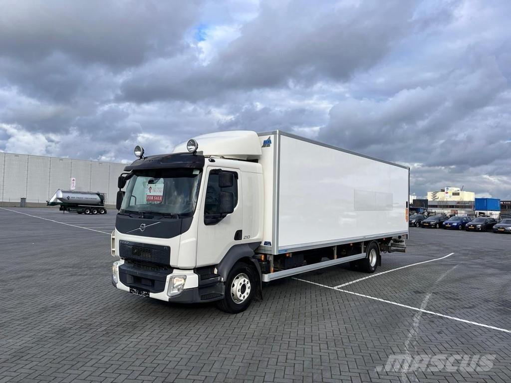 Volvo FL210 Camiones caja cerrada