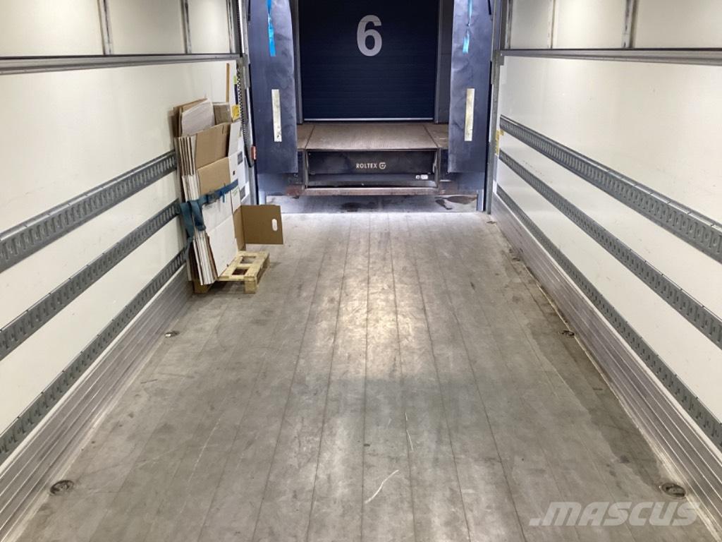 Scania P 280 CNG Camiones caja cerrada