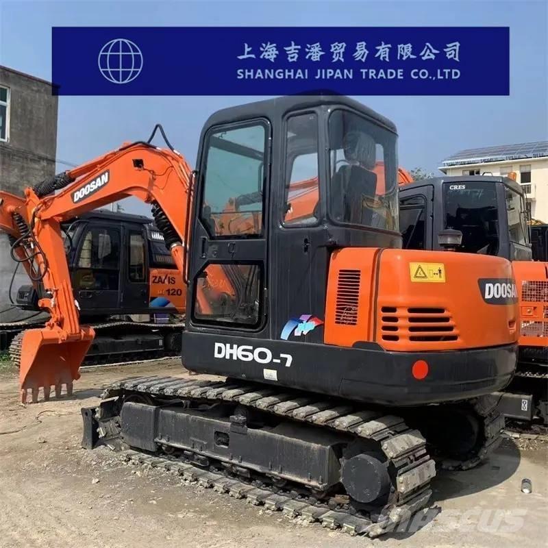 Doosan DH 60-7 Mini excavadoras < 7t