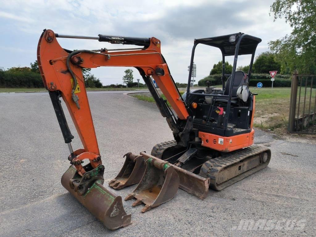 Hitachi ZX 26 U-5A Mini excavadoras < 7t