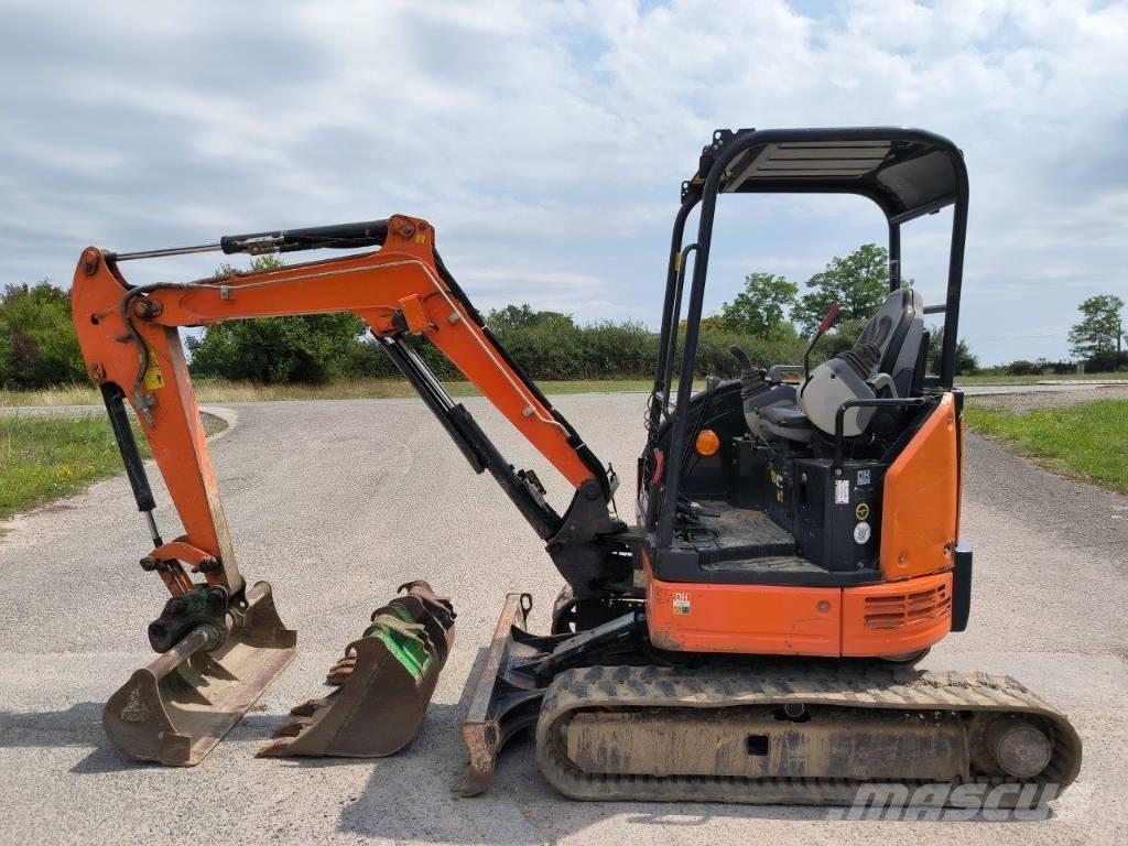 Hitachi ZX 26 U-5A Mini excavadoras < 7t