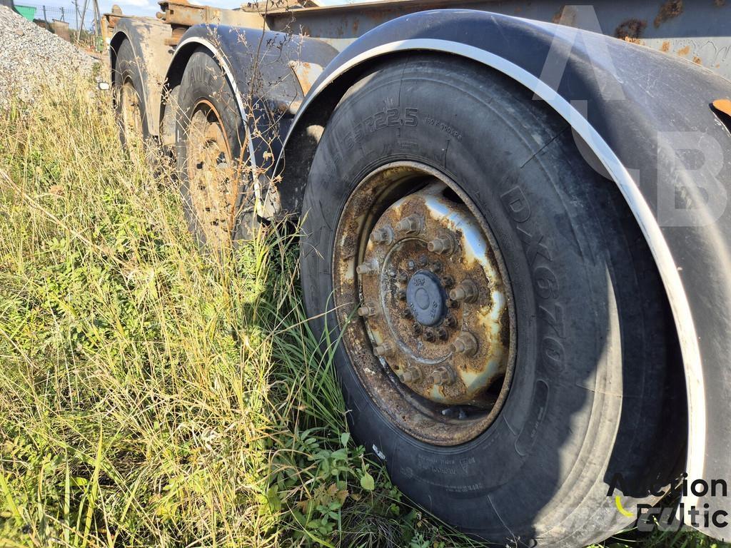 Renders N3ST31L Semirremolques con caja de lona