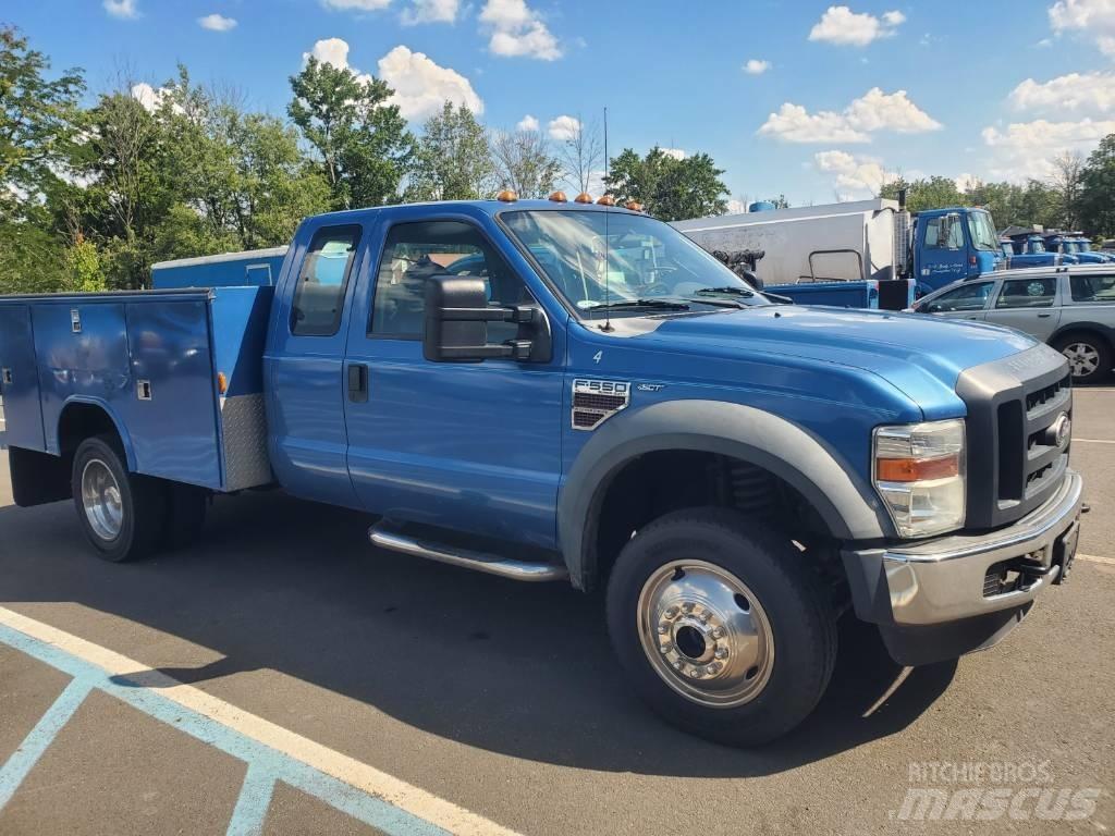 Ford F 550 XL Vehículos - Taller
