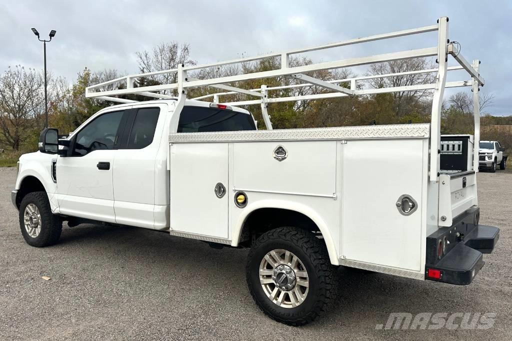 Ford F 350 XLT SD Furgonetas caja abierta