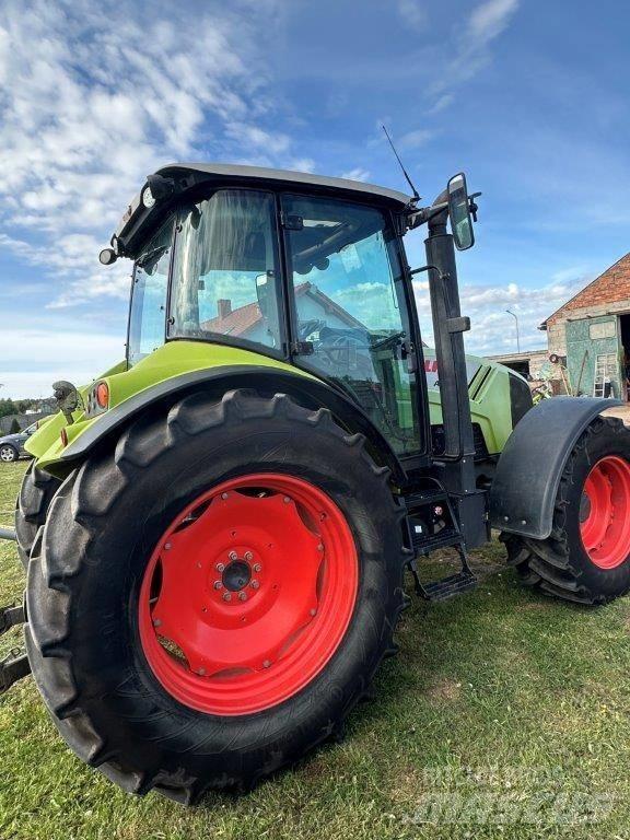 CLAAS Arion 430 Tractores
