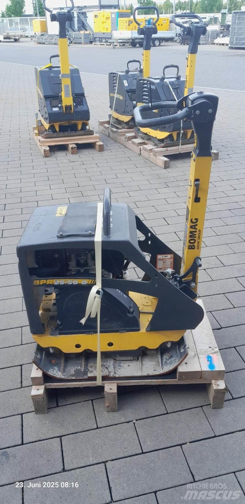 Bomag BPR 25/50 D Vibradores