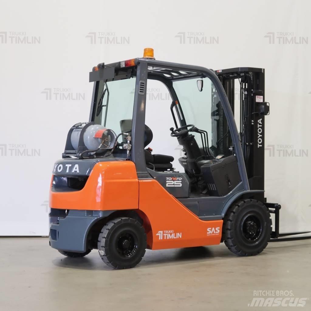 Toyota 02-8FGF25 Carretillas LPG