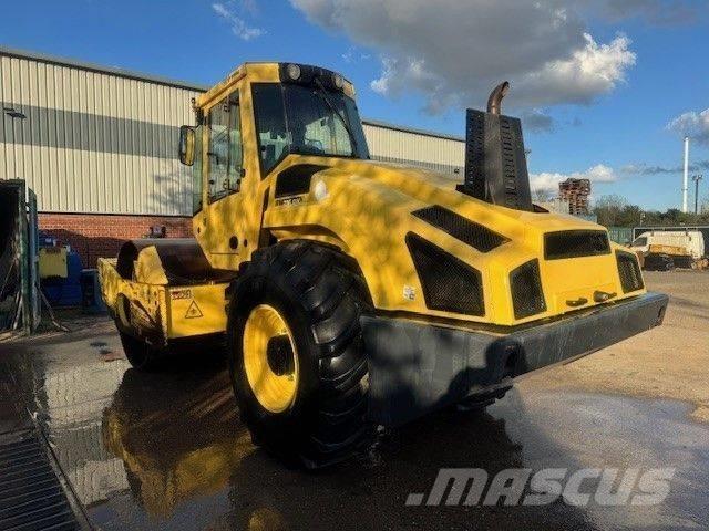 Bomag BW 216 DH-4i Rodillos de un solo tambor