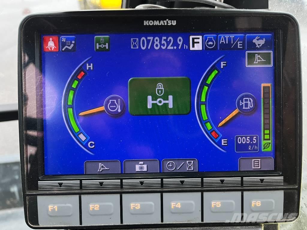 Komatsu PW148-10 Excavadoras de ruedas