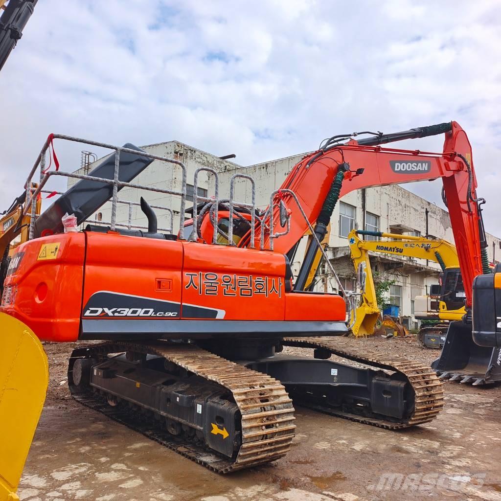Doosan DX 300LC-9C Excavadoras de cadenas