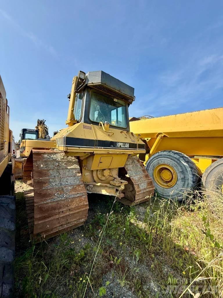CAT D 6 M LGP Buldozer sobre oruga