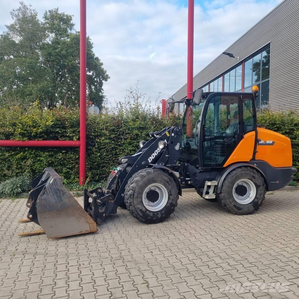 Doosan DL 80-7 Cargadoras sobre ruedas