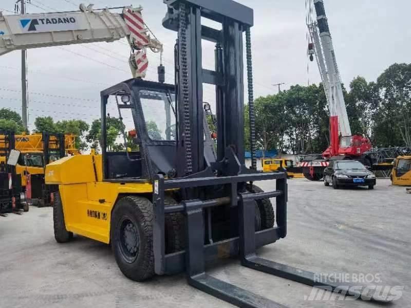 Komatsu FD 160 Carretillas diesel