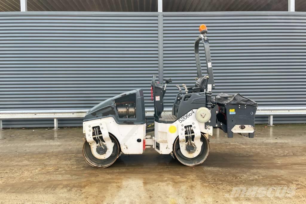 Bomag BW 100 AD-5 Rodillos de doble tambor