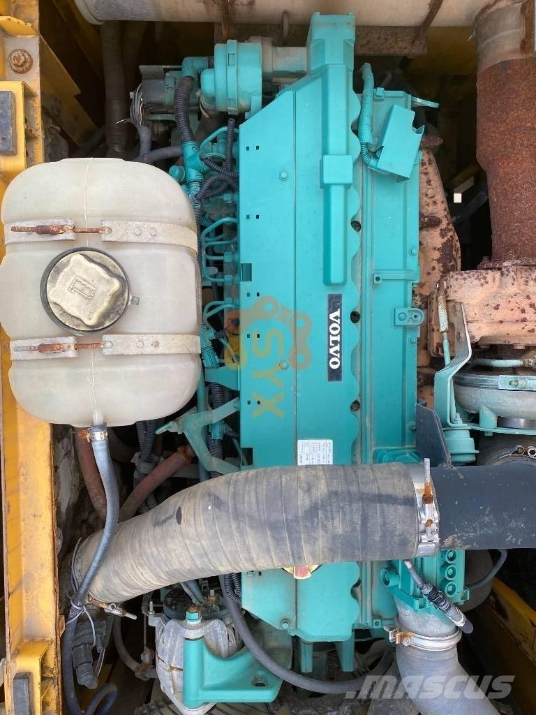 Volvo EC 240 B LC Excavadoras de cadenas