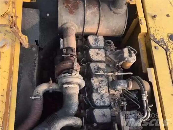 Komatsu PC 200-7 Excavadoras de cadenas
