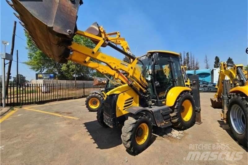 Dezzi CMI 4X4 TLB Retrocargadoras